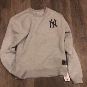 Yankees Crewneck Sweater